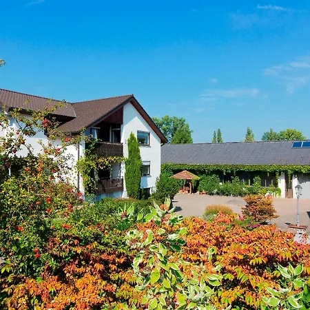 Гостевой дом Gastehaus Am Furstweg Volker Kuhn Komfortzimmer Heuchelheim-Klingen